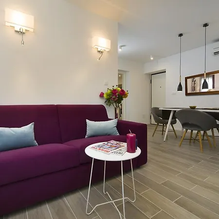 Lägenhet Le Grey, Modern & Luxurious In Centre
